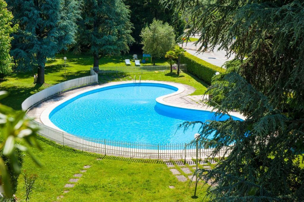Ada Swimming Home Marone Exterior foto